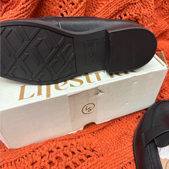 Life Stride Black Loafers for Women - Picture 6 of 9